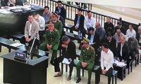 luật sư của cựu chủ tịch đà nẵng đề nghị tòa trả hồ sơ vì chưa rõ tội hình 2
