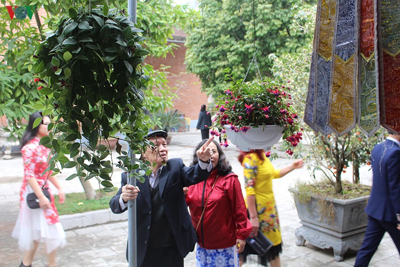nguoi ha noi du xuan, le chua dau nam moi hinh 15