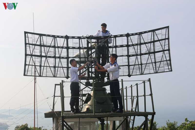 ron rang sac xuan cung chien si tram radar 605, vung 5 hai quan hinh 5