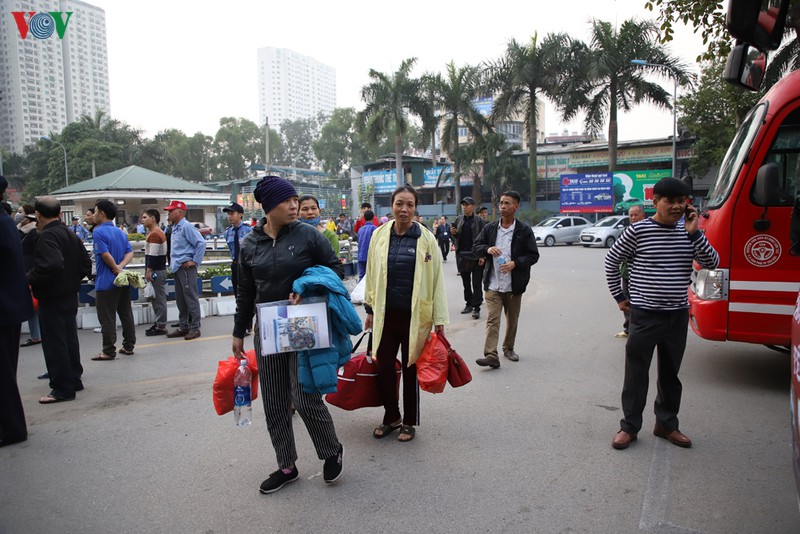 "chuyen xe yeu thuong" dua hon 300 benh nhan ung thu ve que an tet hinh 7