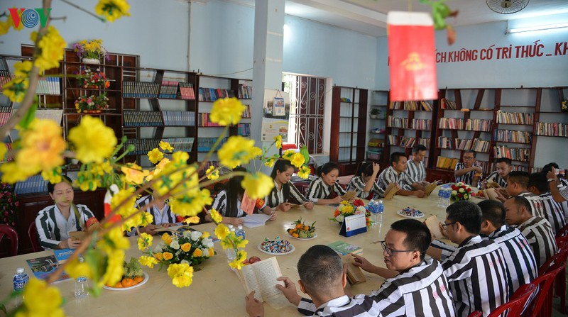  anh: tet am ap tinh nguoi o trai giam thu duc z30d  hinh 2