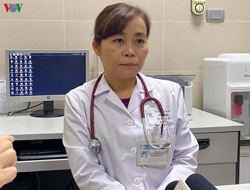 chuyen gia y te huong dan deo khau trang dung cach ngan virus corona hinh 1