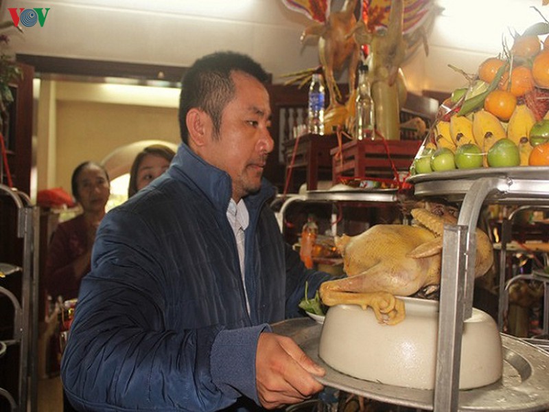 anh: la mat mam co ga bay trong mam cung ram thang gieng o ha tinh hinh 5