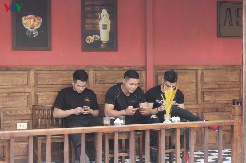 khong deo khau trang, nguoi dan co lo la trong phong dich covid-19? hinh 15