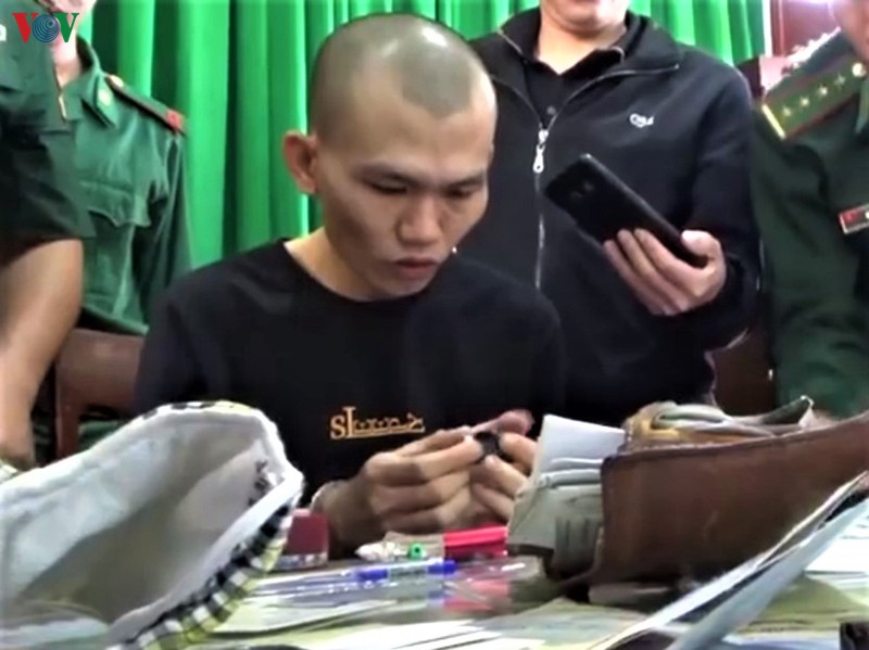 bat doi tuong van chuyen ma tuy ra dao ly son hinh 1