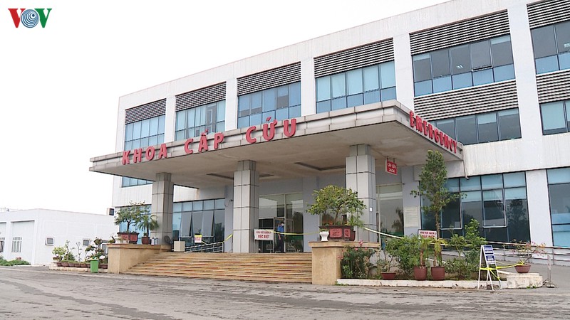 anh: can canh khu dieu tri 10 ca mac covid-19 tai ha noi hinh 1