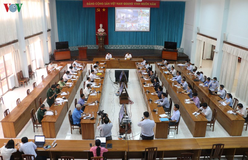  an giang thuc hien tot cach ly y te cho nguoi viet tu campuchia tro ve hinh 1