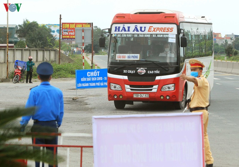 hai phong dat cac tram kiem soat y te tren cac tuyen duong bo hinh 1