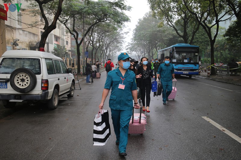 hang tram nguoi dan hoan thanh thoi gian cach ly phong dich covid-19 hinh 1