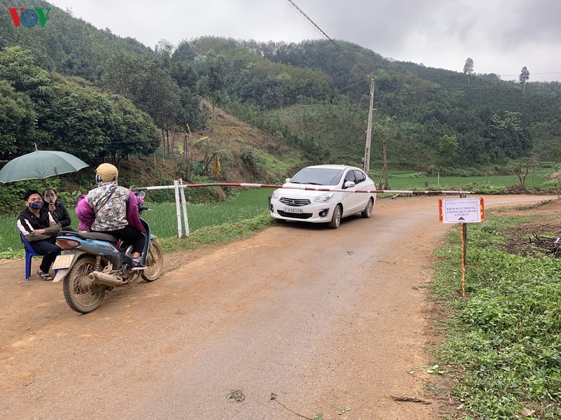 yen bai lap hang nghin to cong tac tu quan chong dich covid-19 hinh 13