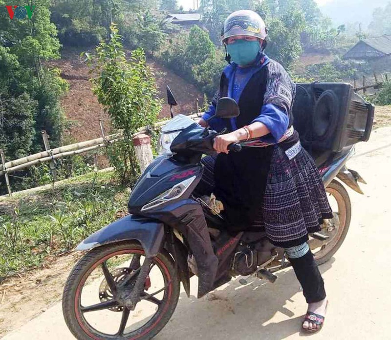 phu nu vung cao yen bai cam loa vuot nui tuyen truyen chong covid-19 hinh 3