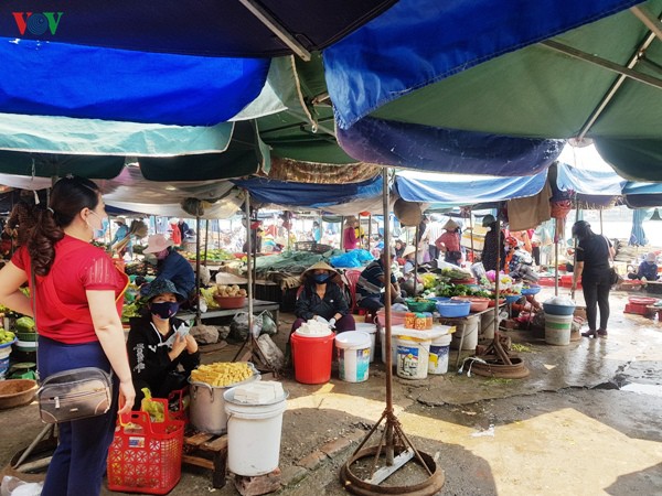 nguoi dan quang binh van con chu quan phong chong dich covid-19 hinh 2