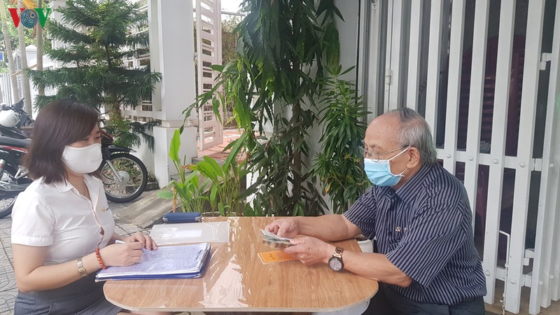 da nang chi tra mot lan luong huu, tro cap thang 4, 5 cho nguoi dan hinh 2
