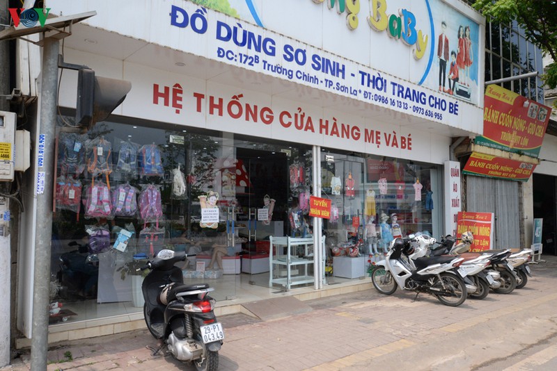  cac co quan, don vi o son la dong loat di lam tro lai hinh 3