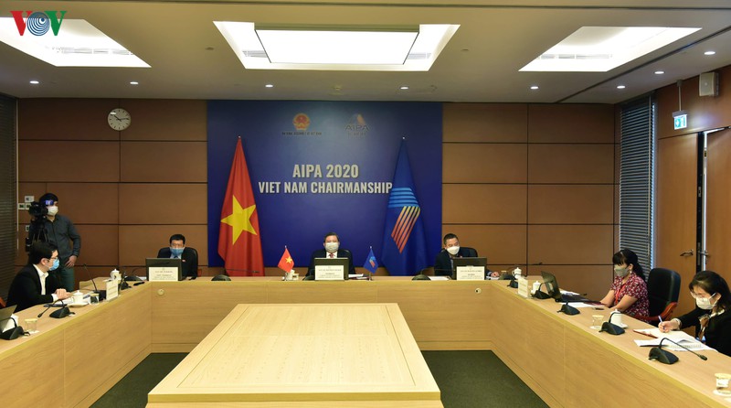 viet nam hop truc tuyen lien nghi vien ve hop tac quoc te chong covid-19 hinh 1