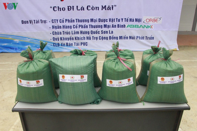 "kho gao nhan ai" den voi vung kho khan muoi noi, son la hinh 9