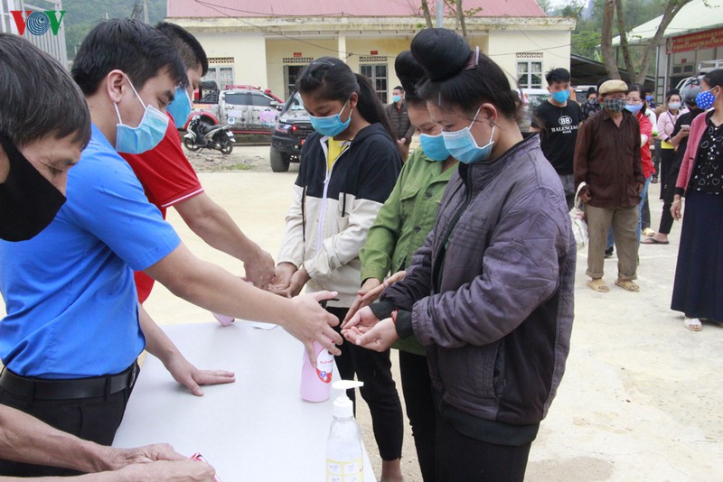 "kho gao nhan ai" den voi vung kho khan muoi noi, son la hinh 11
