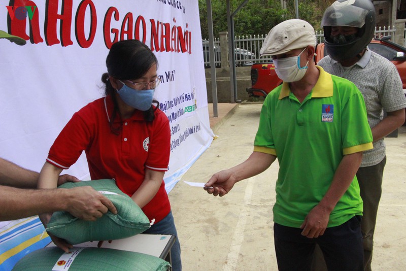 "kho gao nhan ai" den voi vung kho khan muoi noi, son la hinh 13