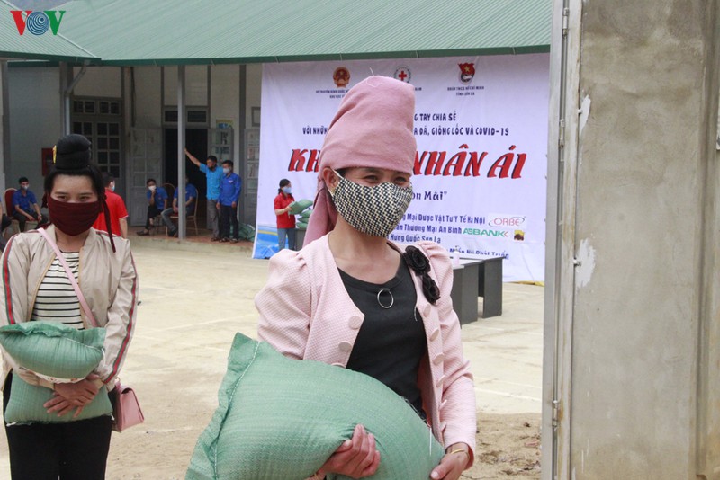 "kho gao nhan ai" den voi vung kho khan muoi noi, son la hinh 17