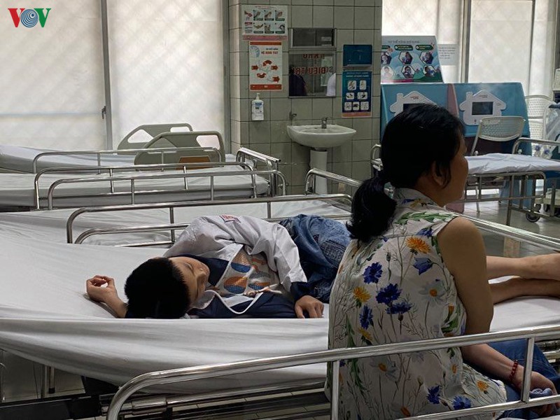 vao he, nguy co gia tang tre mac cac benh truyen nhiem hinh 1