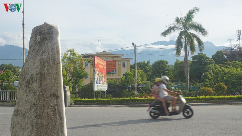 cong trinh chao mung dai hoi dang o lao cai moi khanh thanh da bi lang quen hinh 14