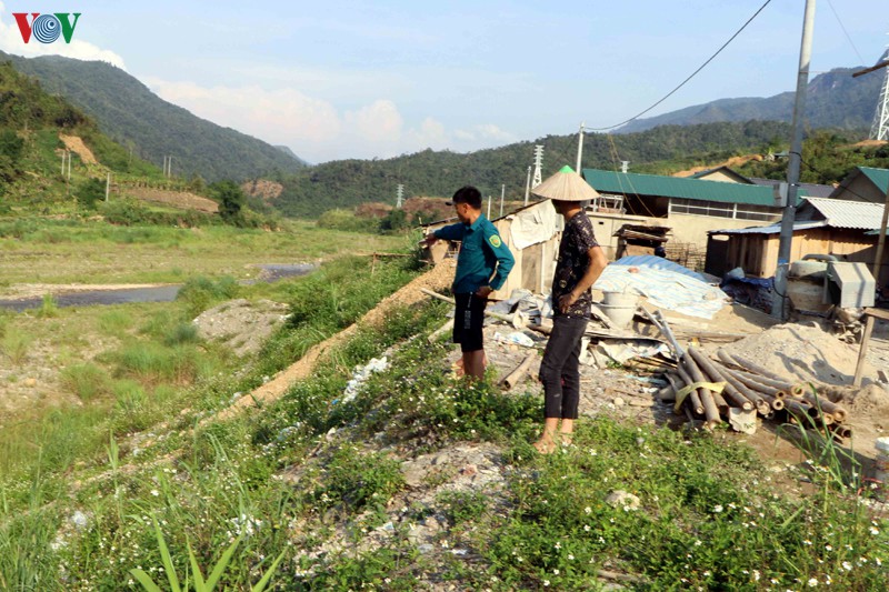  nguy co mat an toan truoc mua mua lu cua hang tram ho dan o lai chau hinh 2