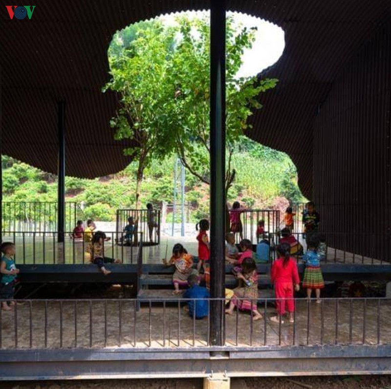  diem truong bo mon dep nhu co tich giua nui rung tay bac hinh 3