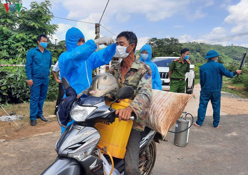 dak lak cach ly 8.580 de phong chong benh bach hau hinh 3