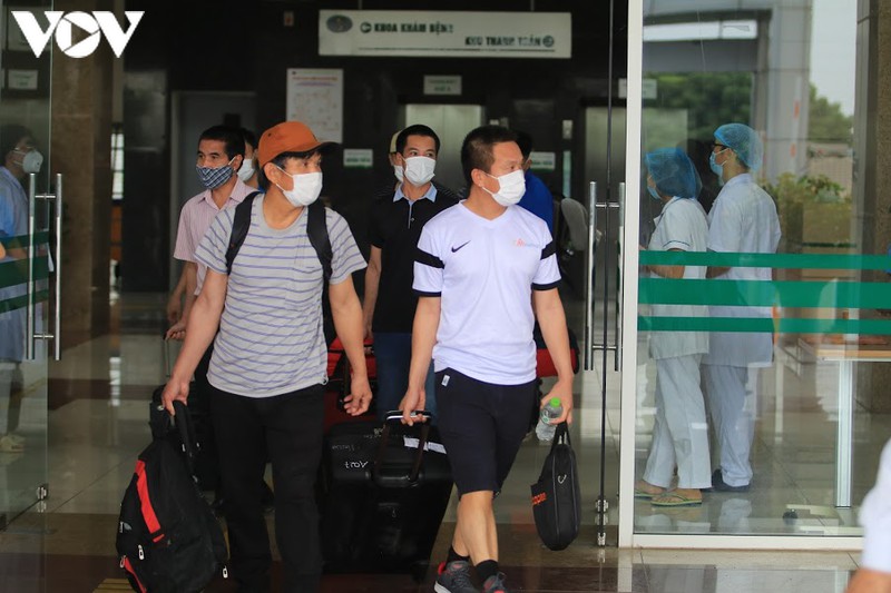 nguoi viet ve tu guinea xich dao: toi da rat lo lang khi bi mac covid-19 hinh 4