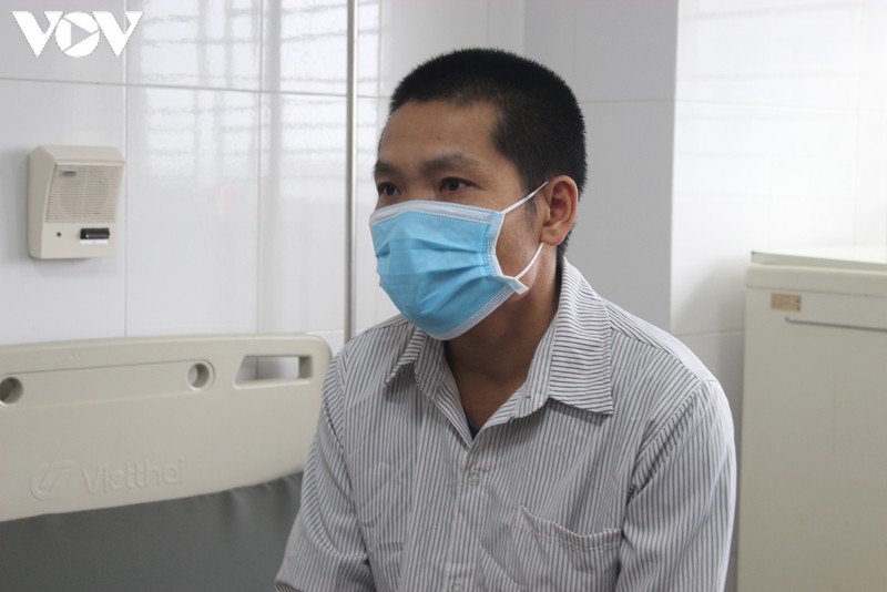 181 nguoi ve tu guinea xich dao tiep tuc theo doi tai cong dong sau ra vien hinh 5
