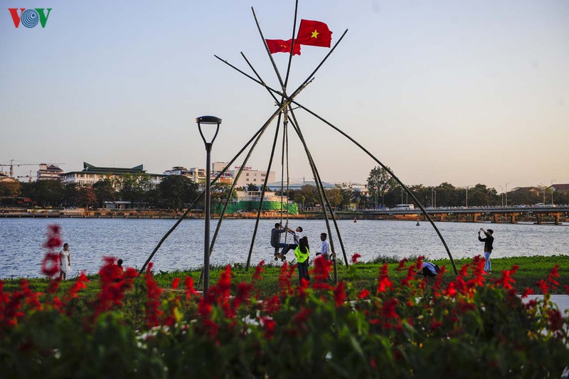 "tet hue " 2020 – sac mau tet xua hinh 2