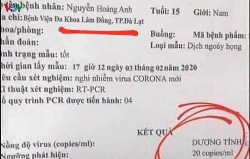 hoc sinh lop 11 dang phieu gia ve xet nghiem virus corona hinh 1