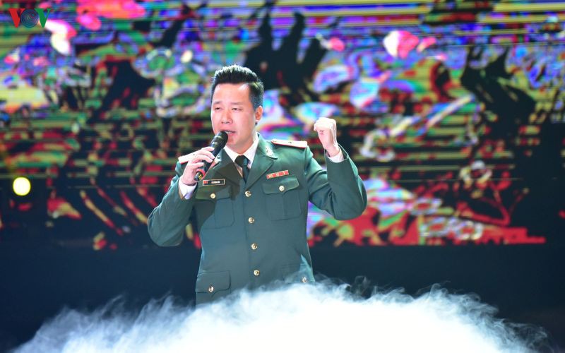 vhnt, bao chi gop phan khac hoa hinh anh llvt, chien tranh cach mang hinh 4