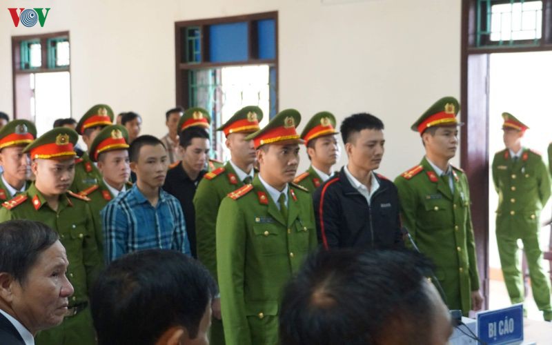 hoan xet xu vu 4 doi tuong buon ma tuy om "hang nong" co thu trong xe hinh 1