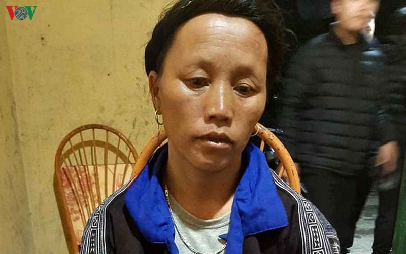 cong an mu cang chai bat doi tuong van chuyen 1 banh heroin hinh 1