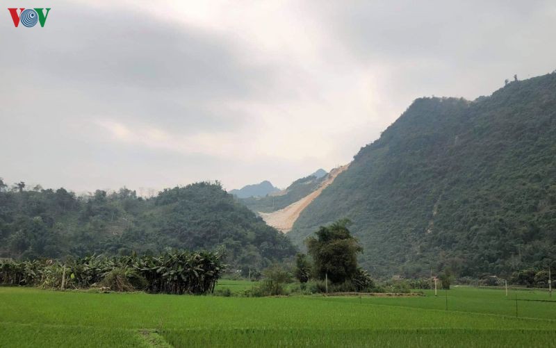 mot cong nhan nguoi an do tu vong tai mo da o yen bai hinh 1