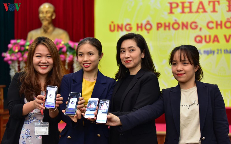 nguoi dan co the ung ho quy phong, chong dich covid-19 qua vinid hinh 2