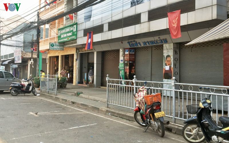 nguoi nuoc ngoai tai lao tam thoi khong phai xin gia han luu tru hinh 1