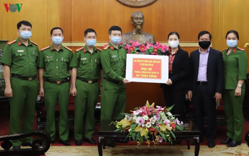gan 1.600 ty dong ung ho, dang ky ung ho phong chong covid-19 hinh 2