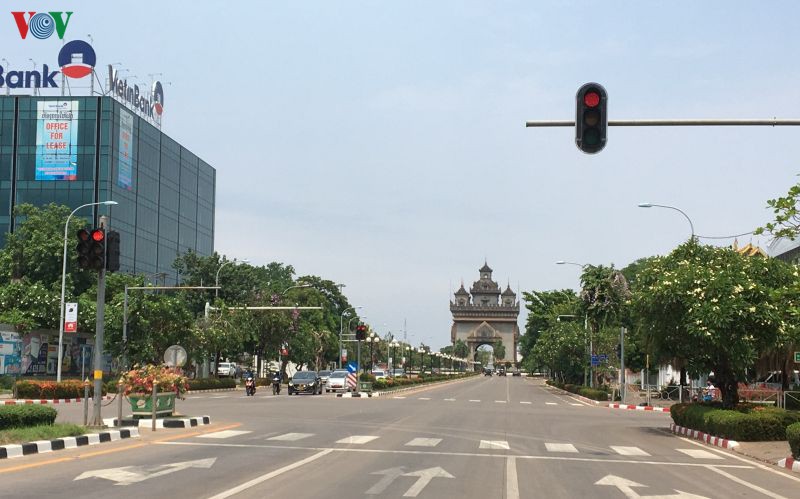 benh nhan mac covid-19 xuat vien dau tien tai lao hinh 1