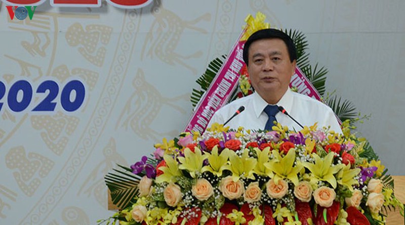 giang vien truong dang khong lam dung dien dan noi nhung dieu buc xuc hinh 1