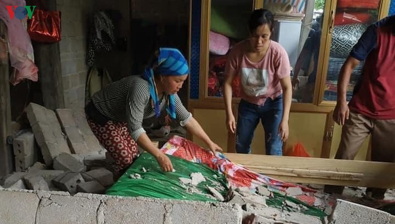 nguoi dan moc chau lo lang khi hung chiu 5 tran dong dat mot ngay hinh 1
