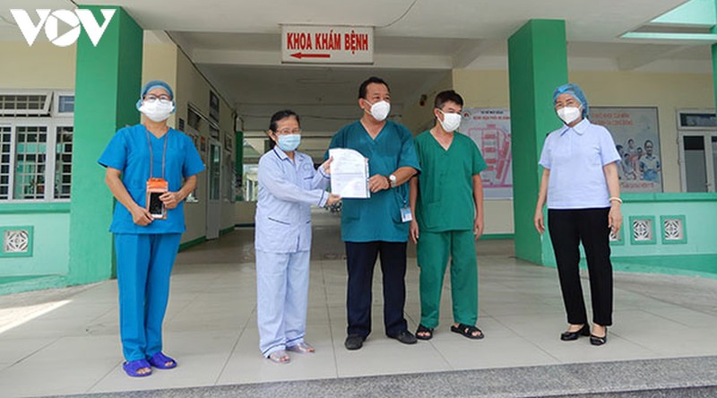 da nang co them 1 benh nhan mac covid-19 xuat vien hinh 1