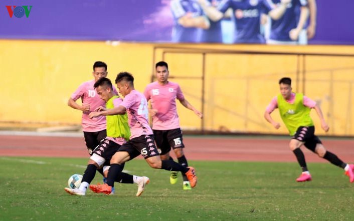 quang hai, dinh trong tap rieng, bo ngo kha nang da sieu cup qg hinh 1
