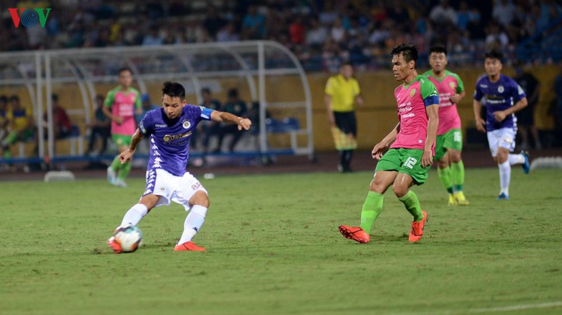 toan canh: ha noi fc thang de dong thap du quang hai, hung dung "im tieng" hinh 3