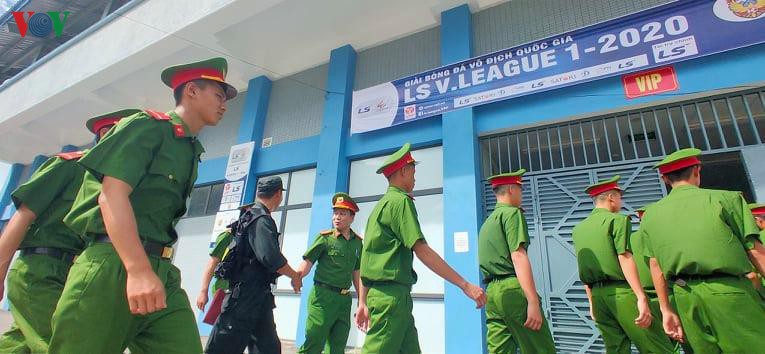 ha tinh that chat an ninh sau su co "vo san" o vong 4 v-league 2020 hinh 1