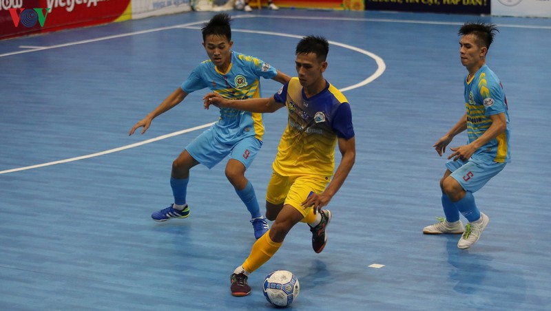 k. sai gon chia diem voi s. khanh hoa sau 2 giay cao trao kich tinh  hinh 1