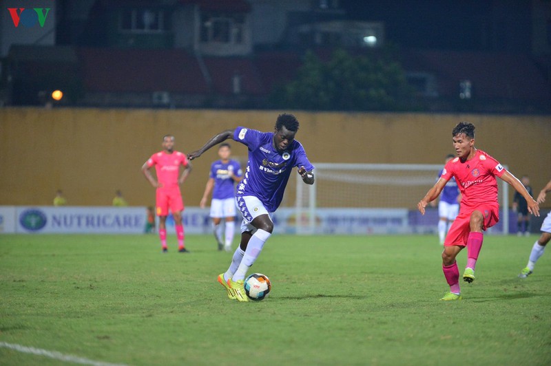 toan canh: van quyet hong phat den, ha noi fc thua that vong sai gon fc hinh 5