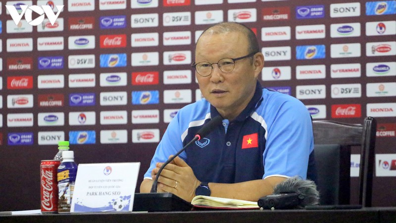 hlv park hang seo: neu co thay doi ve luong, co le toi nen ky lai hop dong voi vff  hinh 1