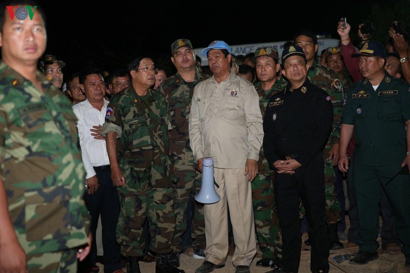 cap nhat vu sap nha tai campuchia: 7 nguoi chet, 18 nguoi song sot hinh 1